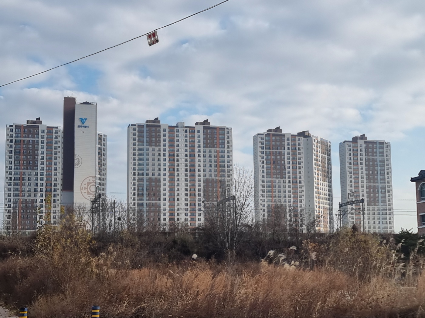 김해 장유역 한라비발디 아파트 단지 전경, 장유 신축 아파트, 역세권 주거단지